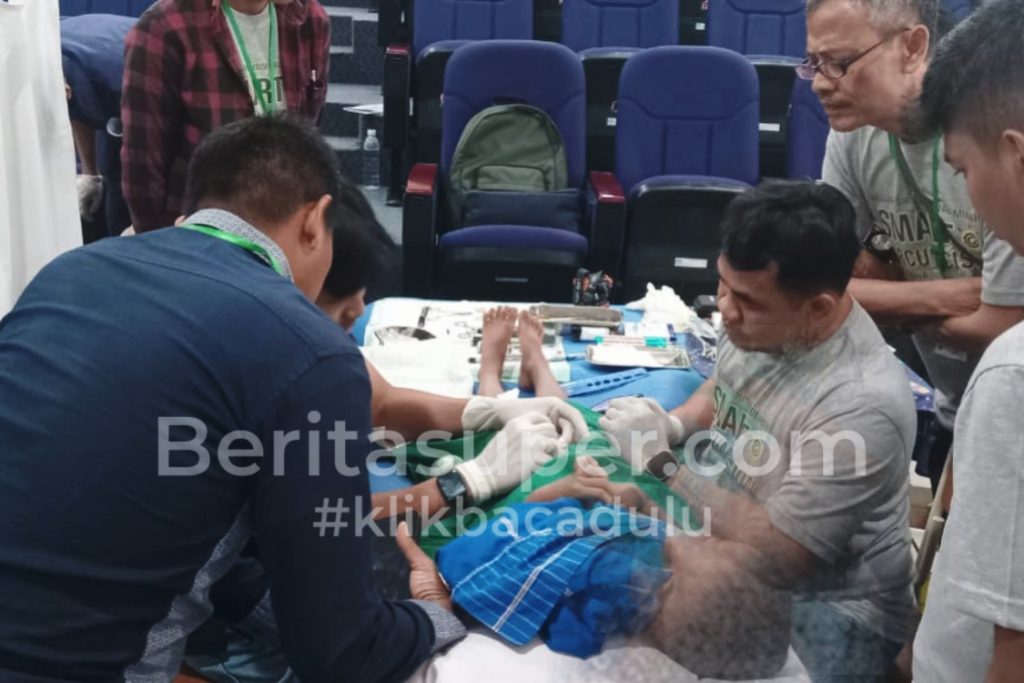Khitanan Massal Ceria : HIPRAKSI dan POLINDRA Hadirkan Metode Modern
