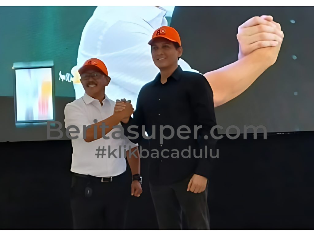 Lucky Hakim bersama H. Syaefudin siap kembali bertarung dalam Pilkada Kabupaten Indramayu. Gambar: Instagram @sahabat.luckyhakim