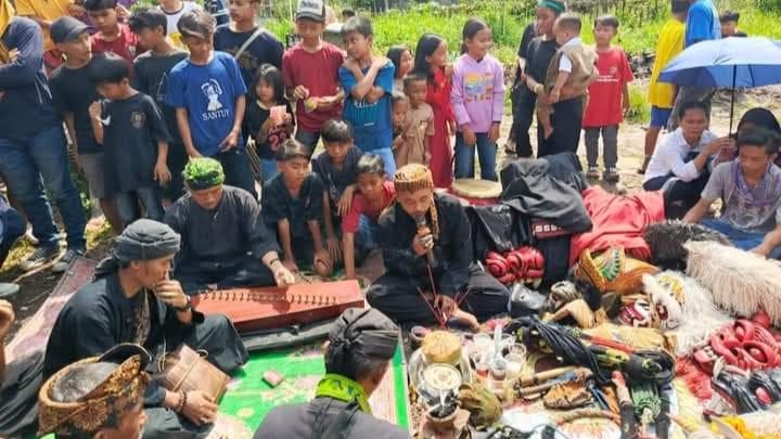 Menjaga Warisan Budaya Sunda: Lingkung Seni Simawar di Tengah Modernitas