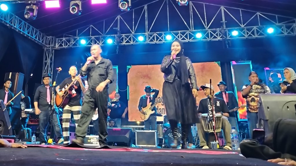 Aliansi Topi Jerami Gelar ReangFest, Warga Indramayu Tumpah Ruah