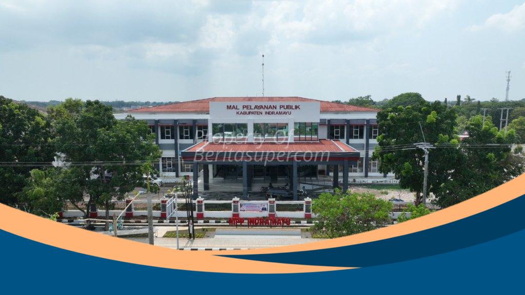 Bupati Lucky Hakim dan Wakil Bupati Syaefudin saat meninjau kawasan industri di Indramayu, komitmen menciptakan iklim usaha ramah investor.