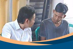 Keluarga korban Puput Apriyani bersama Toni RM