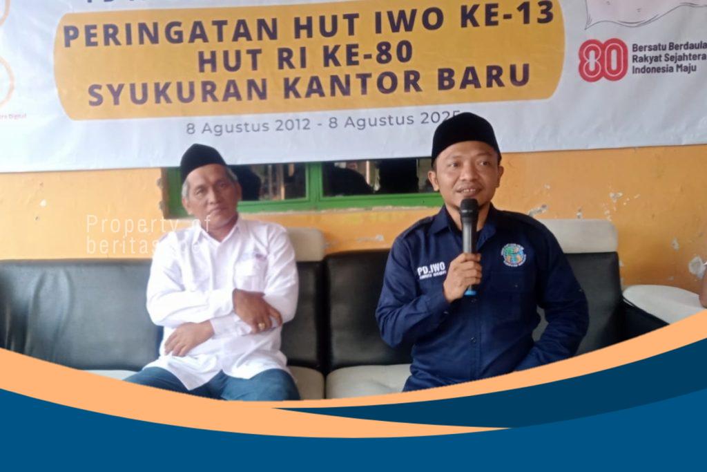 Syukuran HUT IWO ke-13 dan HUT RI ke-80 di sekretariat baru IWO Indramayu bersama SMSI dan warga Bojongsari.