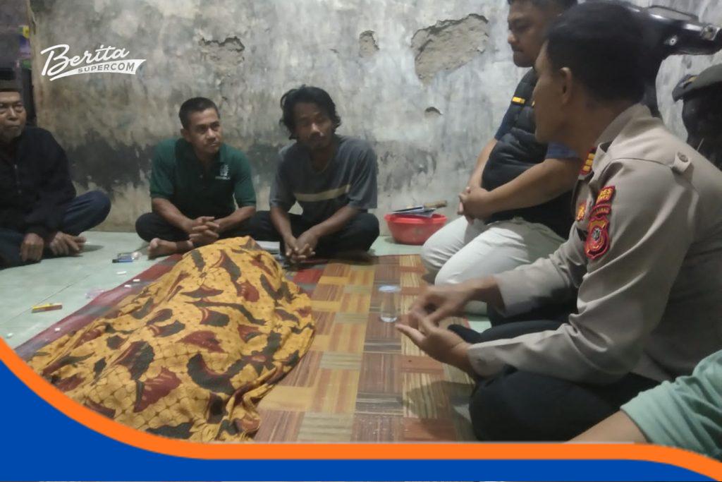 Bocah 4 tahun di Desa Ujungaris, Widasari, Indramayu, ditemukan tewas tenggelam di kolam bekas galian setelah hilang sejak siang.