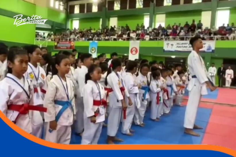 Indramayu Siap Cetak Atlet Nasional, 420 Karateka Muda Bertarung di FORKI CUP Indramayu 2025 Karateka muda bertanding pada Kejuaraan FORKI CUP Indramayu 2025 di GOR Bumi Patra.