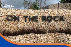 Destinasi baru On The Rock Drini di Pantai Gunungkidul Yogyakarta
