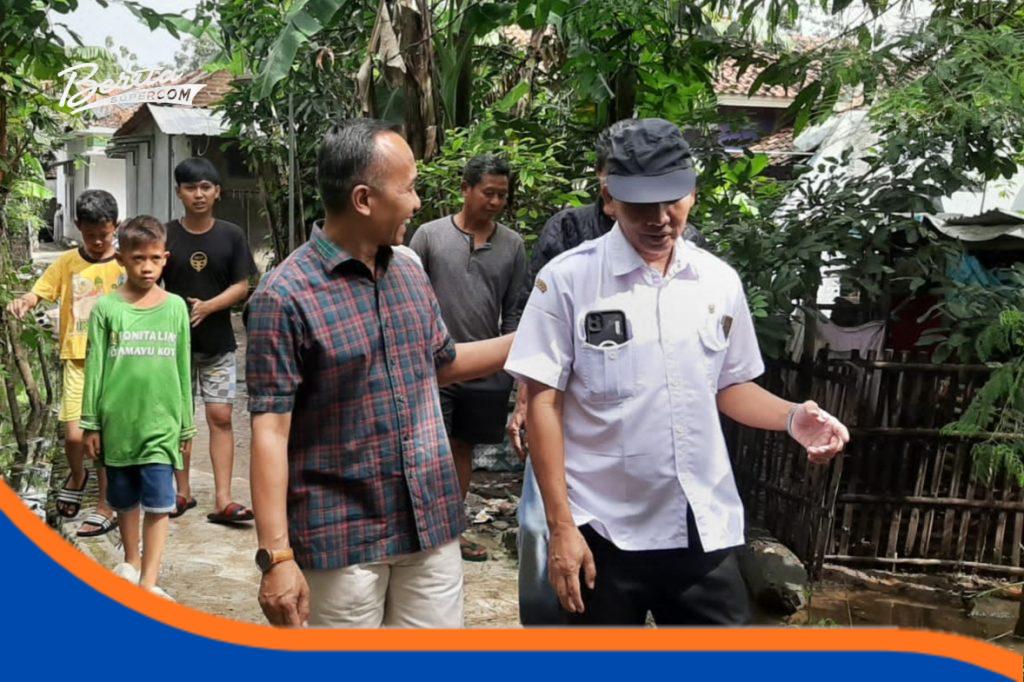Ruswa meninjau lokasi banjir Desa Rambatan Wetan didampingi Dinas PUPR