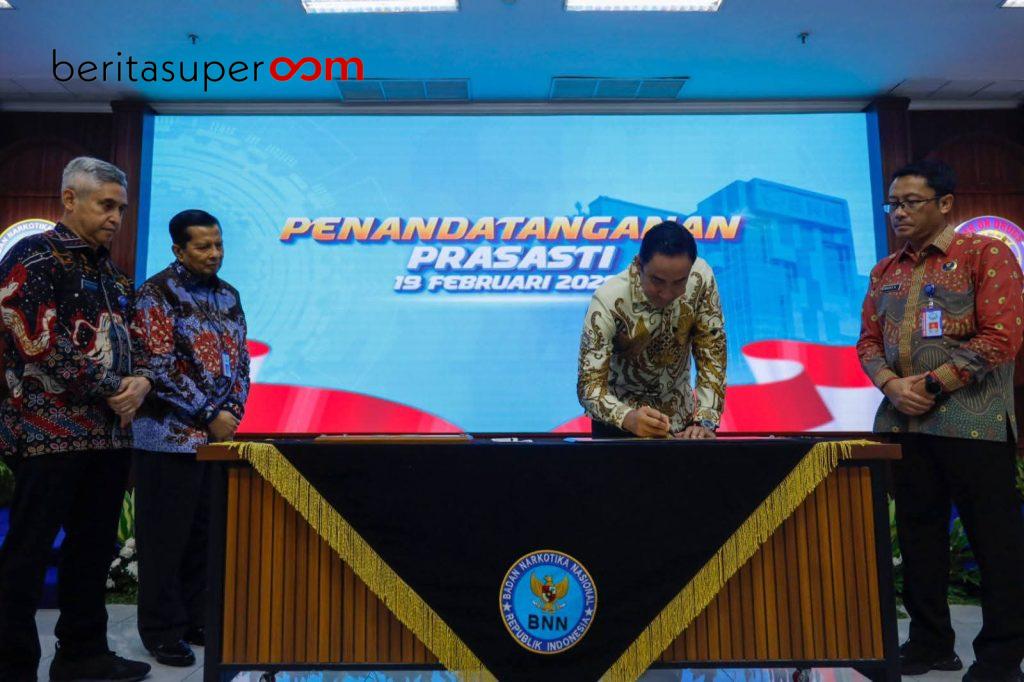 Kepala BNN RI Suyudi Ario Seto meresmikan Layanan Call Center 184 di Gedung Tan Satrisna BNN Jakarta Timur