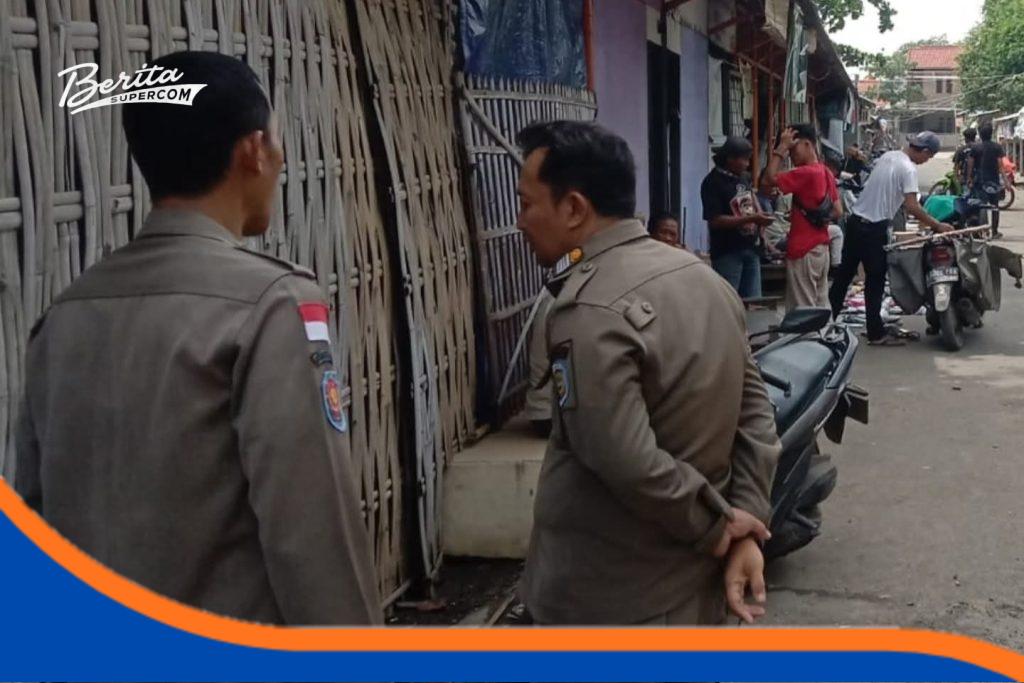 Dokumentasi penertiban bangunan liar di kawasan Sport Center Indramayu