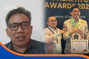 Kolase foto Edi Fauzi dan Lucky Hakim penerima penghargaan UHC