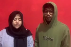 Owner RM Sambel Lada Hj Aini Apriliani bersama terduga pelaku penyalahgunaan akun media sosial saat proses klarifikasi.