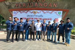 Komentar warganet soal mobil box miras Indramayu