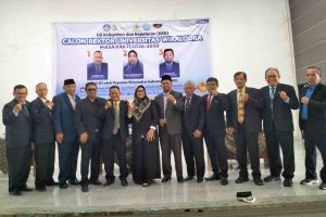 Foto bersama calon Rektor UNWIR 2026 usai UKK di Indramayu