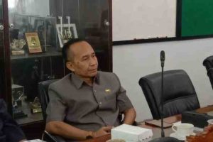 Fraksi PKS–Perindo DPRD Indramayu saat menyampaikan pandangan umum LKPJ 2025 dalam rapat paripurna