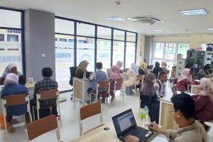 Calon mahasiswa mengikuti wawancara SNBP 2026 di Politeknik Negeri Indramayu