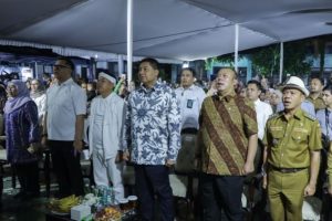 Menteri PKP Maruarar Sirait bersama Bupati Bandung dan Gubernur Jawa Barat saat sosialisasi program perumahan di SMAN 1 Katapang