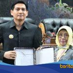 Rapat Paripurna DPRD Indramayu bahas Raperda Susunan Perangkat Daerah bersama Bupati Lucky Hakim