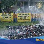 Tangkapan layar Kondisi UPTD SDN 3 Bangodua, Kabupaten Indramayu, yang terlihat dipenuhi sampah dan disebut digunakan sebagai lokasi pembuangan sementara
