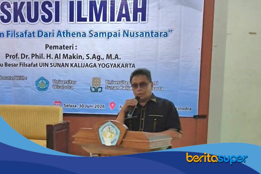 Ketua Umum Yayasan Wiralodra Dr H Dudung Indra Ariska SH saat menyampaikan pidato dalam Seminar Pascasarjana Universitas Wiralodra
