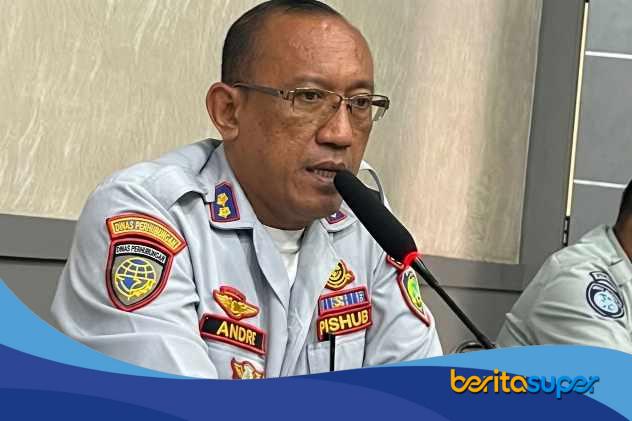 FGD Penanganan Kecelakaan Pantura Indramayu Hasilkan Sejumlah Langkah Strategis FGD Penanganan Kecelakaan Kiajaran Kulon di Gedung Patria Tama Polres Indramayu membahas peningkatan keselamatan Jalur Pantura bersama lintas instansi.