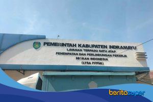 Kantor LTSA Disnaker melayani calon pekerja migran Indramayu